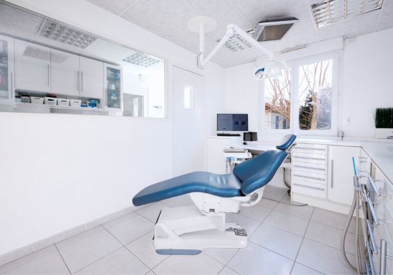 cabinet-dentaire-dr-valery-grard-dentiste-cavalaire-saint-tropez-4
